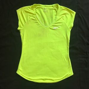 NIKE DRI-FIT TOP WOMENS XS